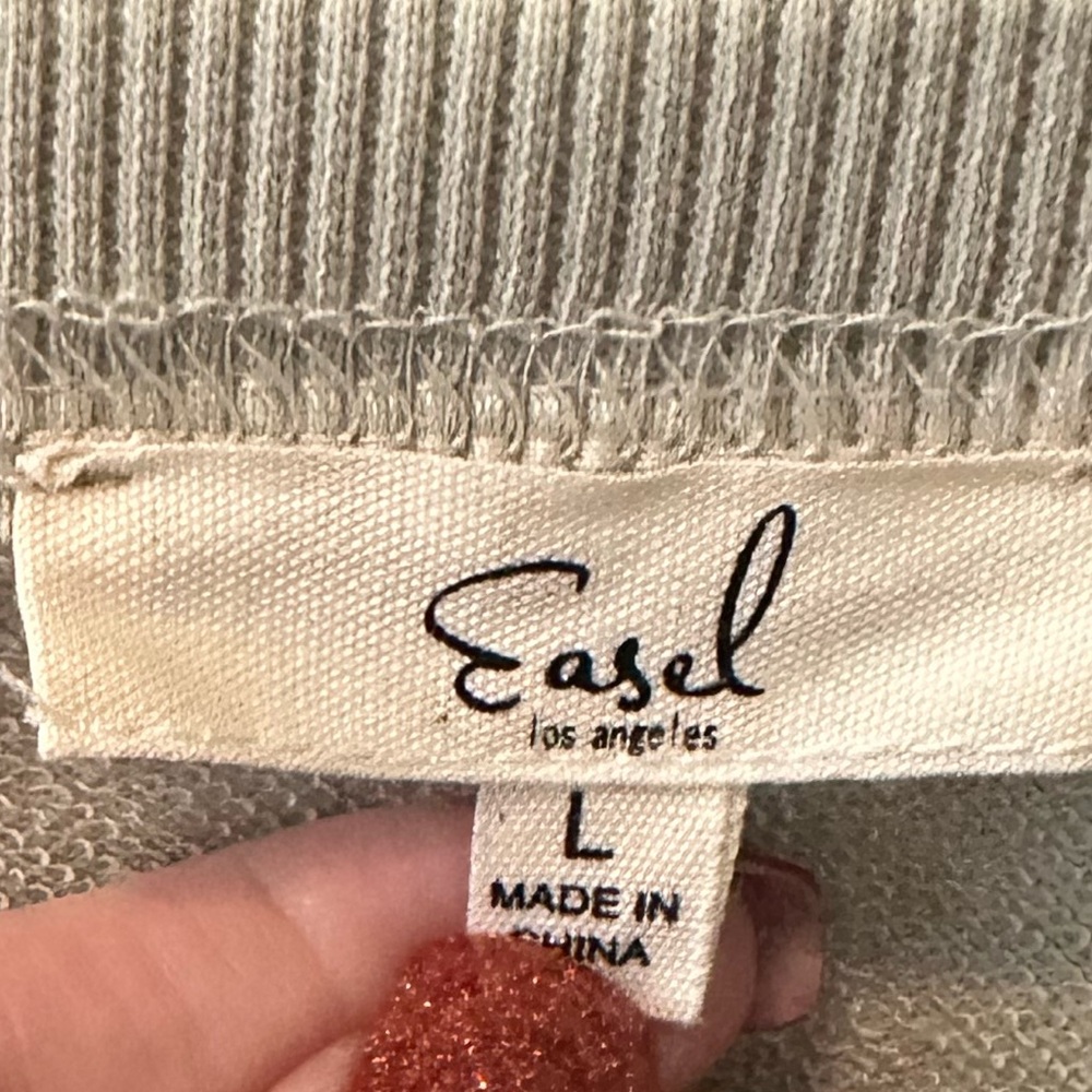 Easel Casual Light Gray Top - Picture 4 of 4